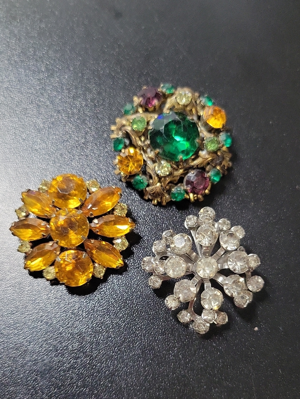 Vintage Brooch Lot